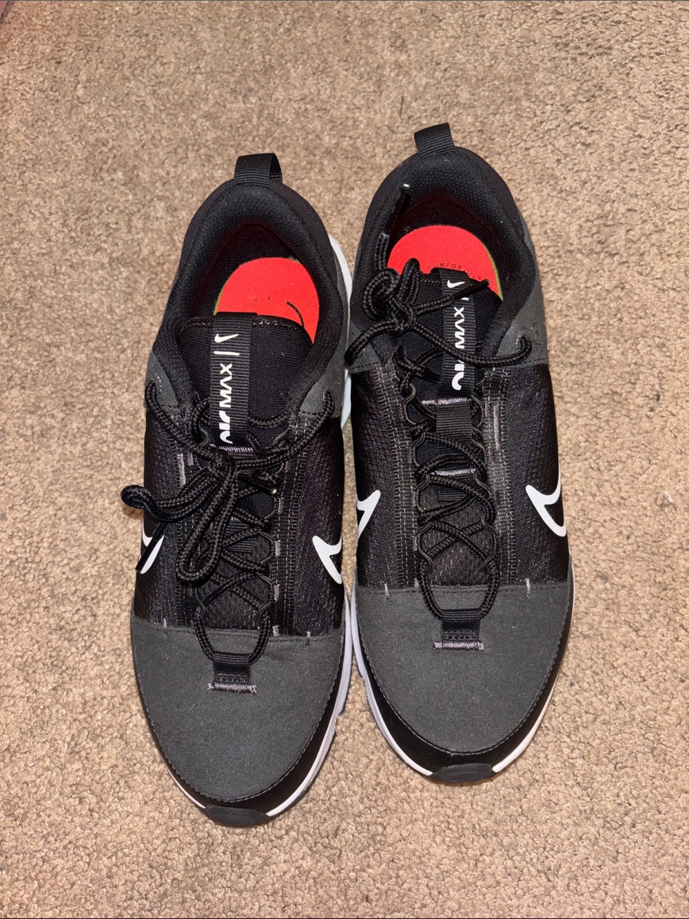 Nike Black and Gray Men's Athletic Sneakers with White Swoosh and Red Insole